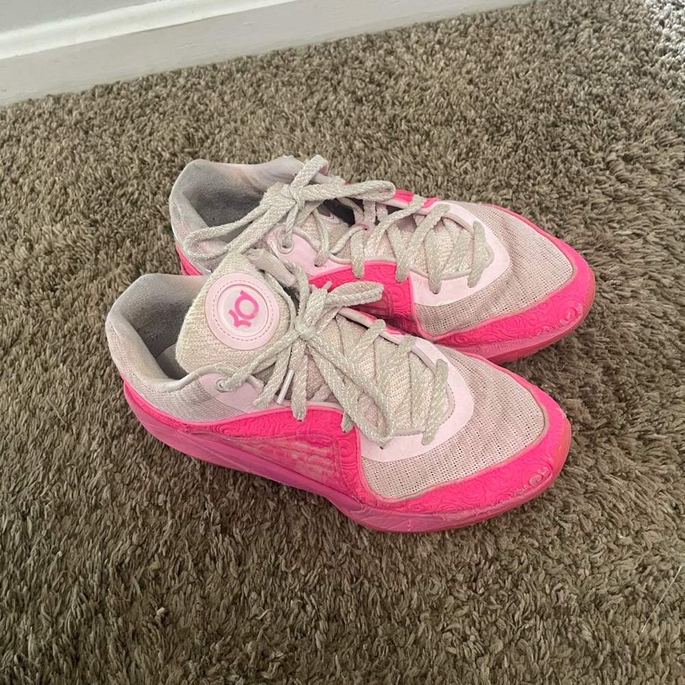 KD Aunt Pearls